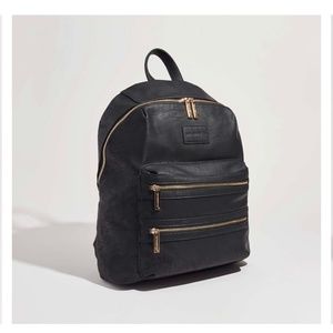VEGAN HONEST CITY BACKPACK - BLACK